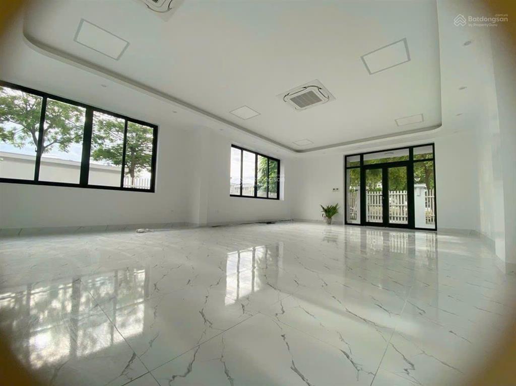 Cho thuê sàn 114m2 khu c geleximco, cách aeon mall hà đông chưa đến 1km, giá 10tr/tháng