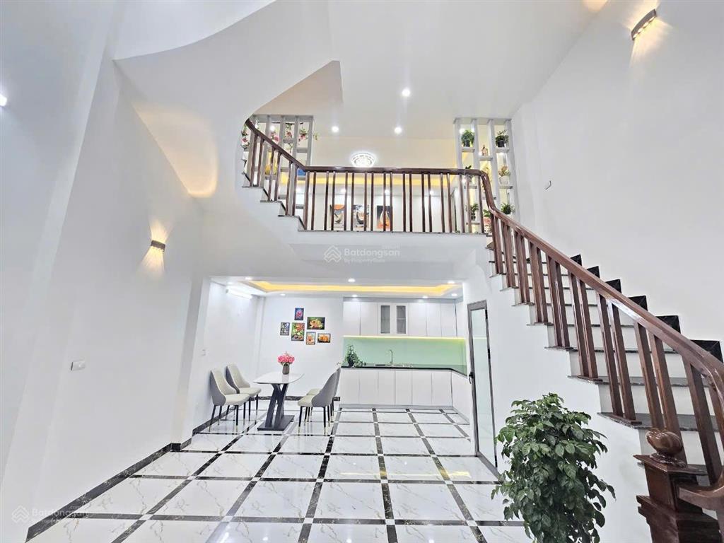 Bán nhà mới đẹp ở vĩnh quỳnh, thanh trì. dt 45m2x4t. gần trường, chợ, khu vui chơi, hồ điều hòa
