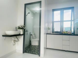 Căn hộ chung cư mini cho thuê mới tinh tại ngõ 132 cầu giấy,dt 25m2 bàn giao full đồ.  0988 122 ***