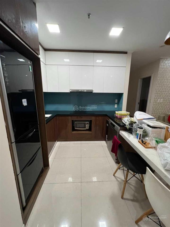 Cần bán căn 80m2 hh2 có 3 ngủ nội thất rồi giá 5 tỷ