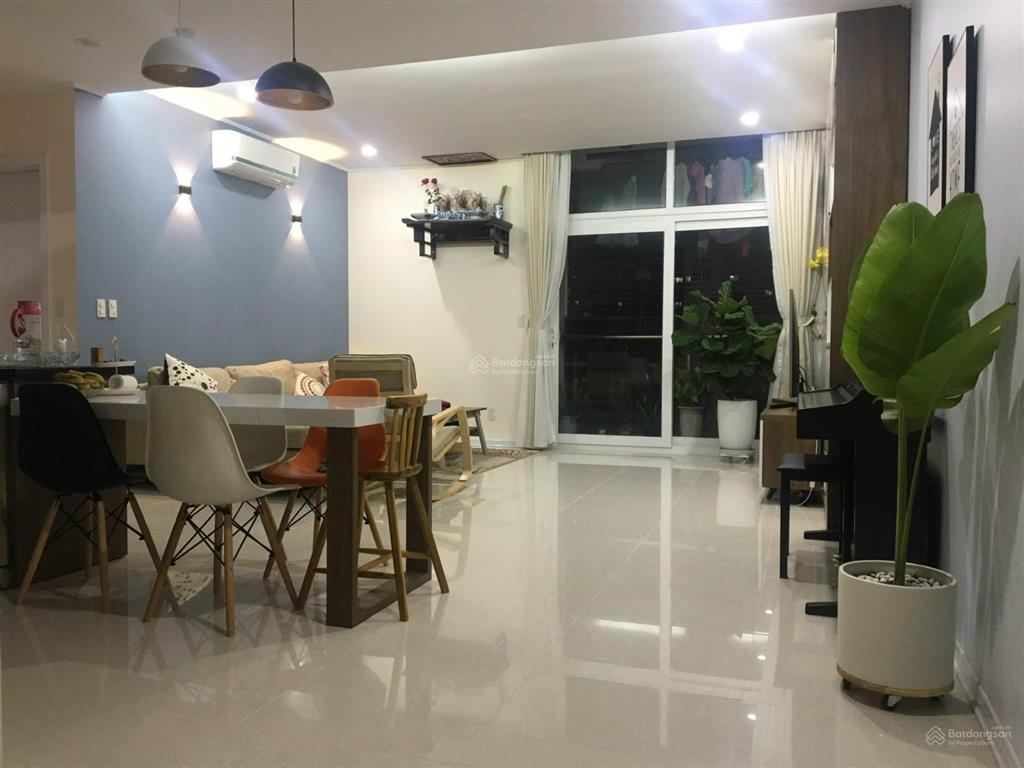 Cần bán căn 80m2 hh2 có 3 ngủ nội thất rồi giá 5 tỷ