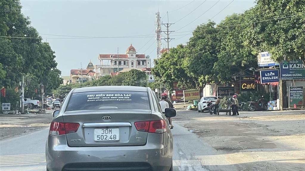 Chính chủ bán đất 80m2 tại xã phụng châu, 4tỷ2 đường ô tô đỗ cửa thông gần chợ