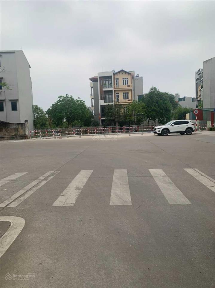 Bán đất dịch vụ đồng đế dương nội hà đông, mt khủng 6,6m 2 thoáng