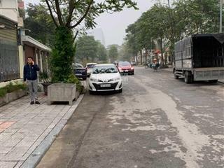 Cần bán gấp lô đất dịch khu lk 20a, 20b dương nội hà đông dt 50m2 mt 4m giá tốt