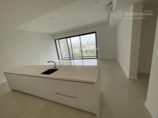 Bán chung cư park kiara 4 ngủ 127m2, nội thất cơ bản, sở hữu 2 lót xe