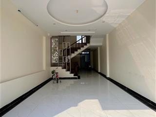Bán nhà ngõ thông ô tô chạy ở đại thành quốc oai sd 45m giá nhỉnh 4 tỷ, cơ hội đầu tư sinh lời