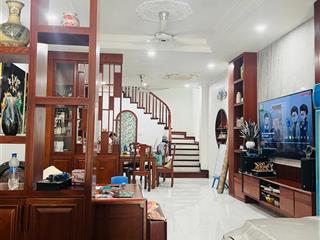 Vị trí đẹp nhất văn phú giáp công viên 365 dt 70m2 mt 4,5m x 5t hoàn thiện mới cao cấp