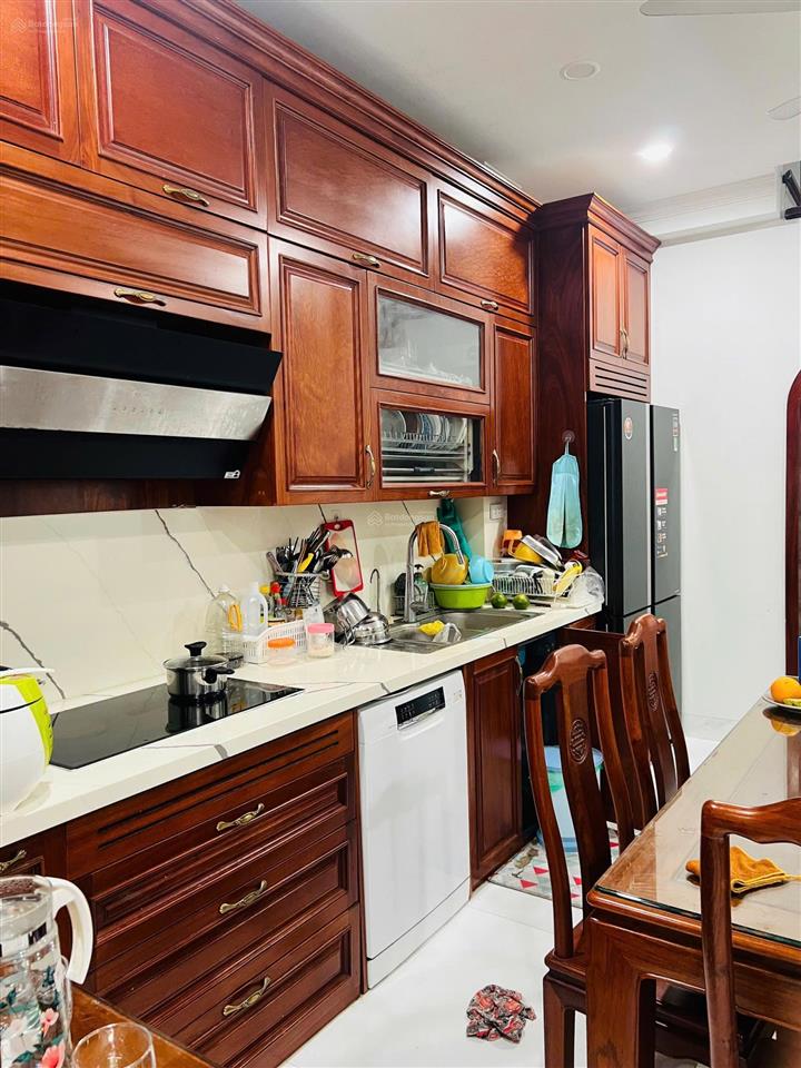 Bán liền kề văn phú, vị trí kinh doanh ( phố tống tất thắng) dt 80m đg 19,5m vừa ở vừa cho thuê