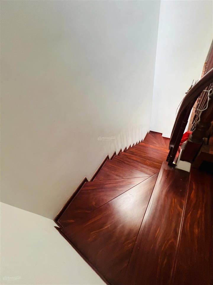 Bán liền kề văn phú, vị trí kinh doanh ( phố tống tất thắng) dt 80m đg 19,5m vừa ở vừa cho thuê