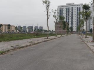Bán đất nền 200m2 tại dự án thanh hà cienco5 giá tốt 18 tỷ