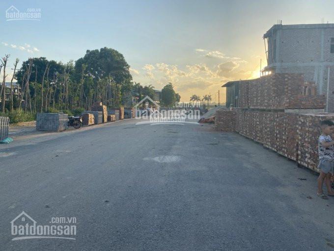 Gia đình cần bán 65m2 đất dịch vụ thôn yên lũng, xã an khánh, hoài đức, hà nội 105tr/m2