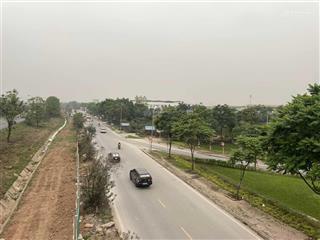 Gia đình cần bán 45m2 đất dịch vụ thôn phú vinh xã an khánh hoài đức hà nội, giá 130 triệu/1m2