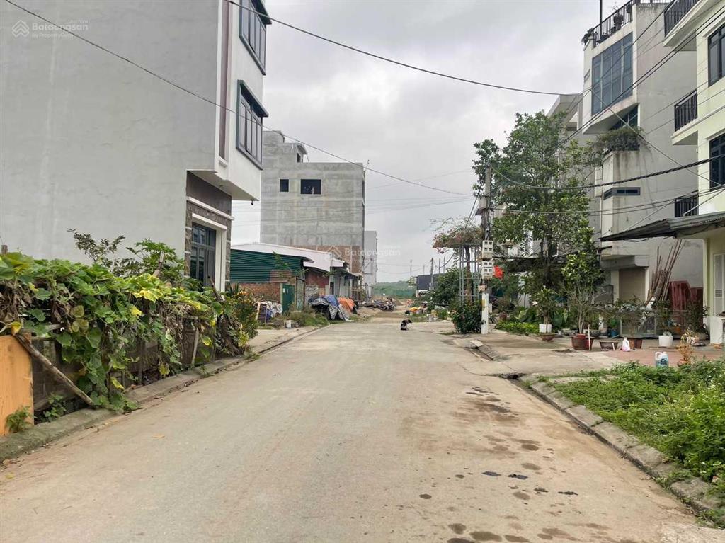 Chính chủ cần bán 45m2 đất dịch vụ thôn phú vinh, an khánh, hoài đức, hà nội, giá 135tr/1m2