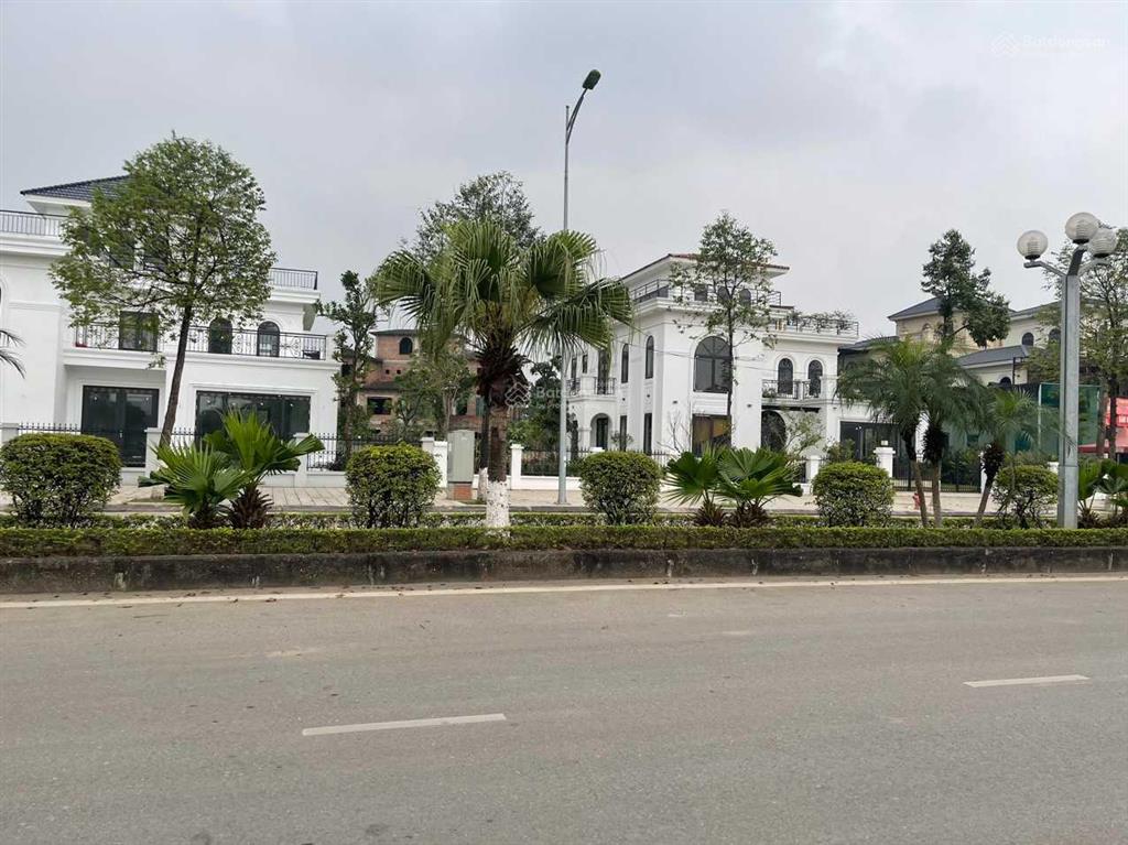 Bán biệt thự mặt hồ nam an khánh sudico sông đà tt 1 diện tích 619m2 giá 65 tỷ. đt 0904 126 ***