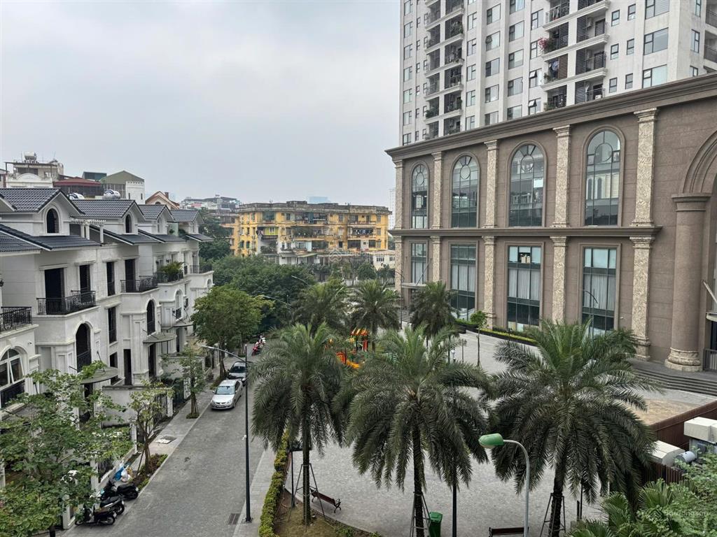 Chính chủ bán biệt thự liền kề mặt đường võ chí công, hà nội