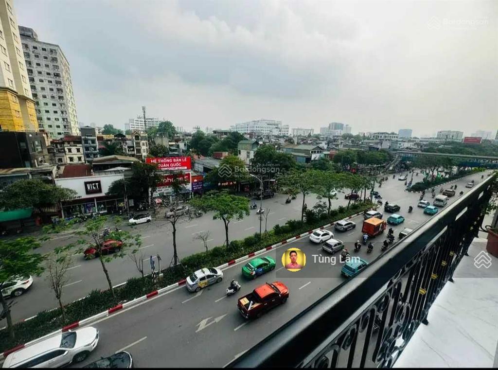 Ảnh thật  dòng người là dòng tiền mp đại cồ việt. dt 195m2 x 10t  ngang ~ 7m