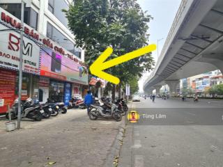 Ảnh thật  mt 9m trình diễn thời trang trước cửa trường chinh lê trọng tấn tôn thất tùng, xây đẹp