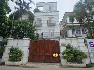 Bán nhà 42 tây hồ, dt 240m2  mt 8.8m, thang máy, đón đầu nhà hát opera, giảm 7 tỷ còn 88.5 tỷ