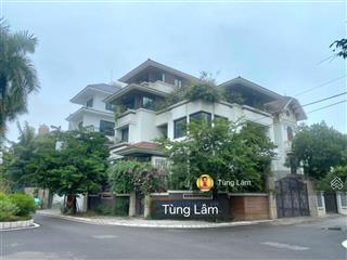 Ảnh thật  3 mặt tiền vườn đào. bán nhanh trong tuần. dt 217m2  mt 18m  vip nhất nhì khu