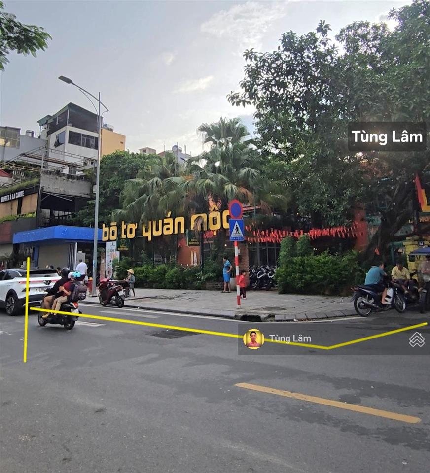 Số 82 ngọc khánh  đối diện vinhomes gallery  giảng võ. dt 2059m2  lô góc đẳng cấp
