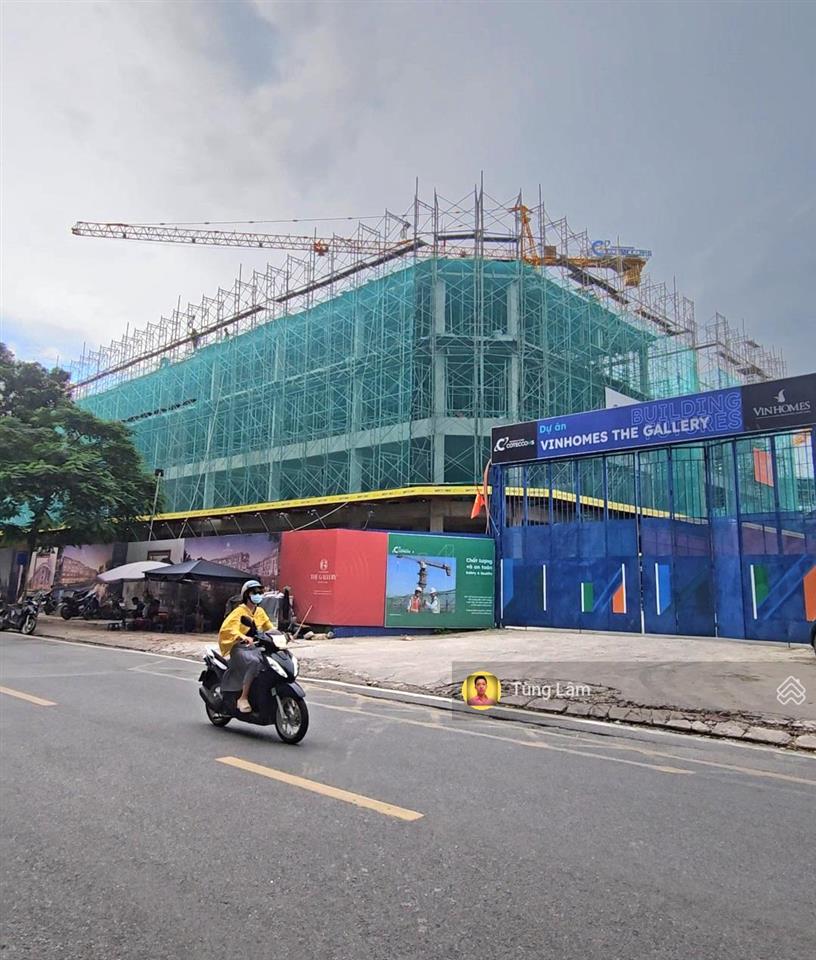 Số 82 ngọc khánh  đối diện vinhomes gallery  giảng võ. dt 2059m2  lô góc đẳng cấp