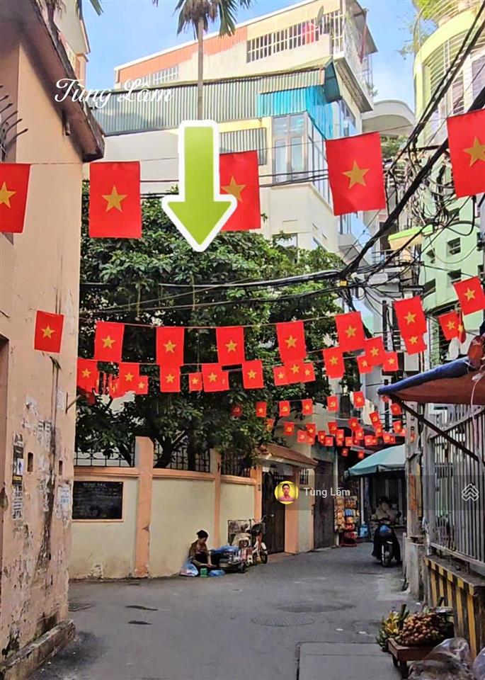 Ảnh thật mặt ngõ 85 xuân thủy. mặt ngõ ô tô  giá hời 253tr/m2, căn góc 2 mặt tiền 9.4m