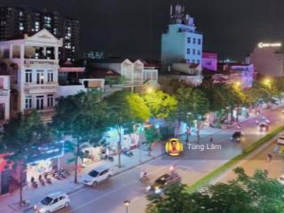 Mặt phố 97 99 nguyễn văn cừ. toàn bộ thổ cư dt gần 900m2  giá 200 tỷ