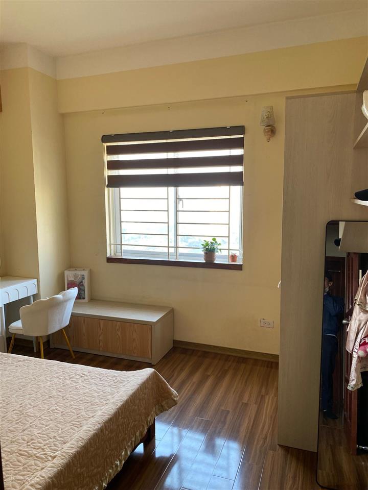 Bán căn hộ chung cư vĩnh hoàng  72m2  2 phòng ngủ, view hồ vĩnh hoàng