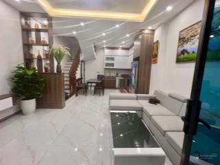 Bán nhà phố trương định 35m² 5 tầng, ô tô đỗ sát cửa  gần trung tâm!