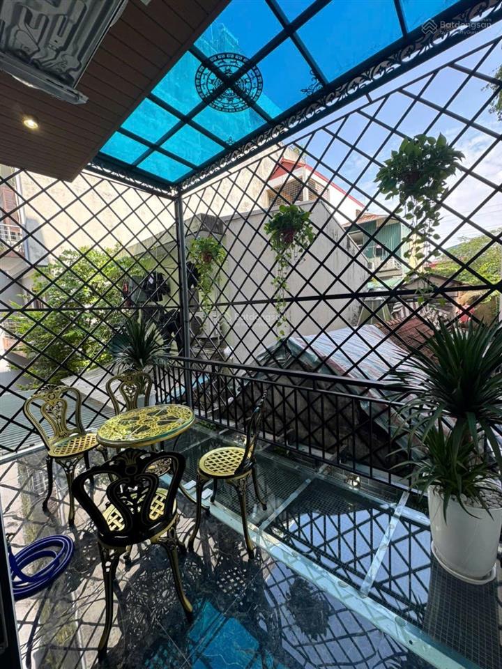 Bán nhà 5 tầng tại ngõ 553 giải phóng, quận hoàng mai  hà nội