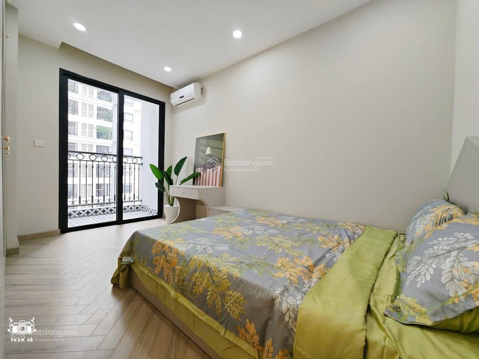 Rẻ quá! cần bán nhanh 3 phòng ngủ 117m2  giá 13.5 tỷ times city , bc hướng nam.  em 0901 793 ***