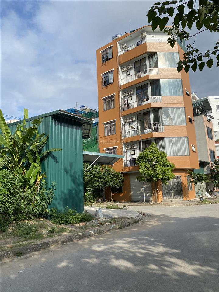 Chính chủ bán ô góc khu dịch vụ phường dương nội quận hà đông hà nội. diện tích 50m2 mặt tiền rộng