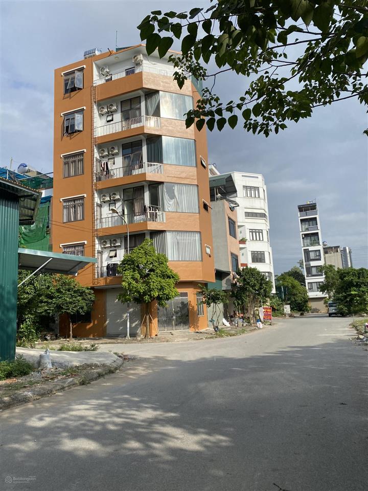 Chính chủ bán ô góc khu dịch vụ phường dương nội quận hà đông hà nội. diện tích 50m2 mặt tiền rộng