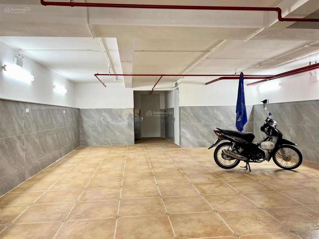 Bán nhà phố Trung Văn, 144m2, 8 tầng thang máy mới tinh cho thuê 150tr/tháng