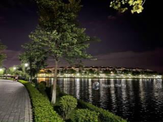 Bán gấp 400m2  mặt hồ vista lago nam an khánh vị trí đẹp  view quãng rộng nhỉnh 100 tỷ