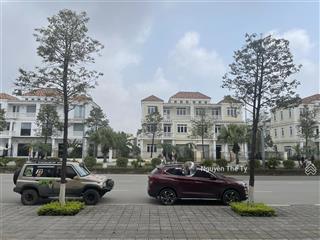 Sos cắt lỗ bt 400 m2 góc vista lago nam an khánh 3 mặt thoáng nhanh trong 10 ngày