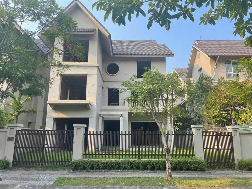 Bán biệt thự 240m2 kđt sunny garden quốc oai. 125tr/m2 0966 828 ***