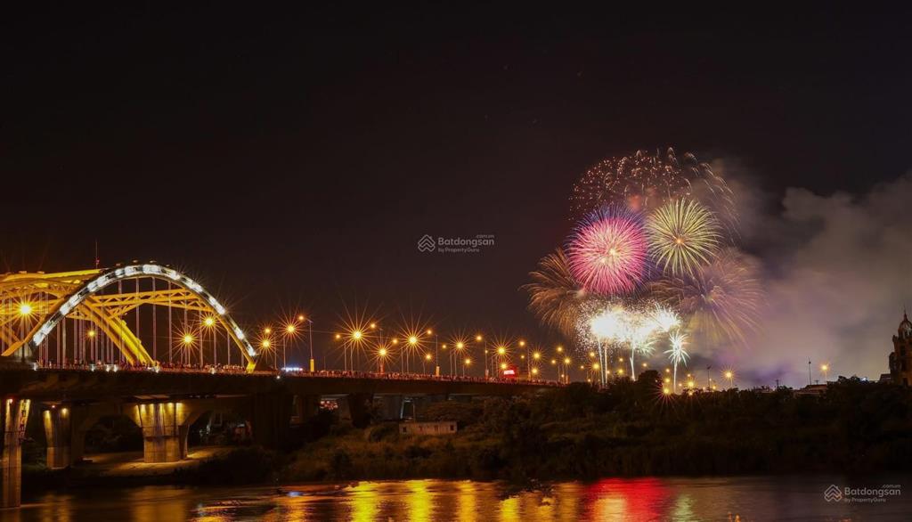 Bán căn chung cư d eldorado tầng cao view hồ 88m2,2 pn , sẵn sổ đỏ lâu dài .  0948 298 ***