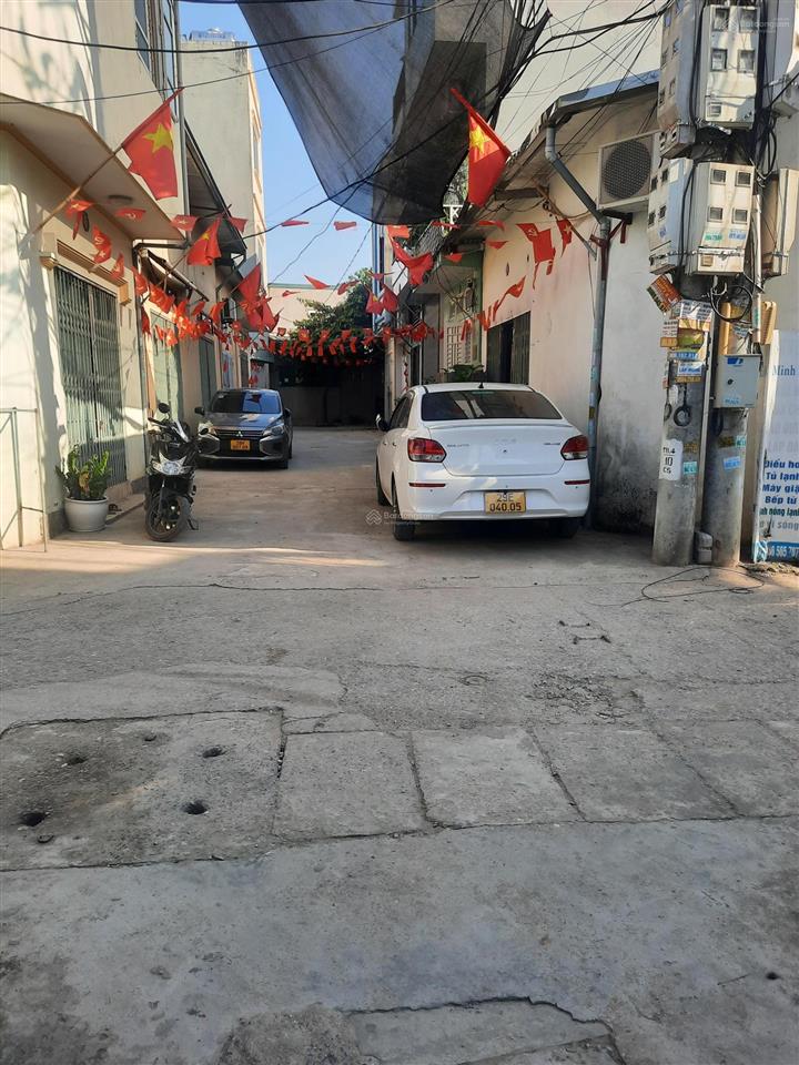 Tôi có mấy mảnh đất ở vĩnh quỳnh, 37 đến 70m2, từ 3.68 tỷ đến 4.1 tỷ. 0988 865 ***