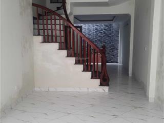 Chính chủ bán nhà kim giang, thanh liệt 33m2 5 tầng, ô tô đỗ cổng. giá 6.6 tỷ. 0988 865 ***