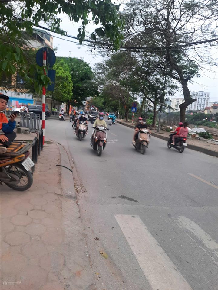 Bán nhà kim giang, thanh liệt 95m2 4 tầng, ô tô đỗ gần. 8,3 tỷ. vị trí đẹp. 0988 865 ***