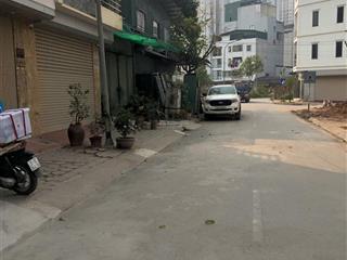 Cho thuê nhà ở mới, làm kho xưởng tại tứ hiệp, thanh trì, giá 7 triệu 60m2, công vào khu đấu giá