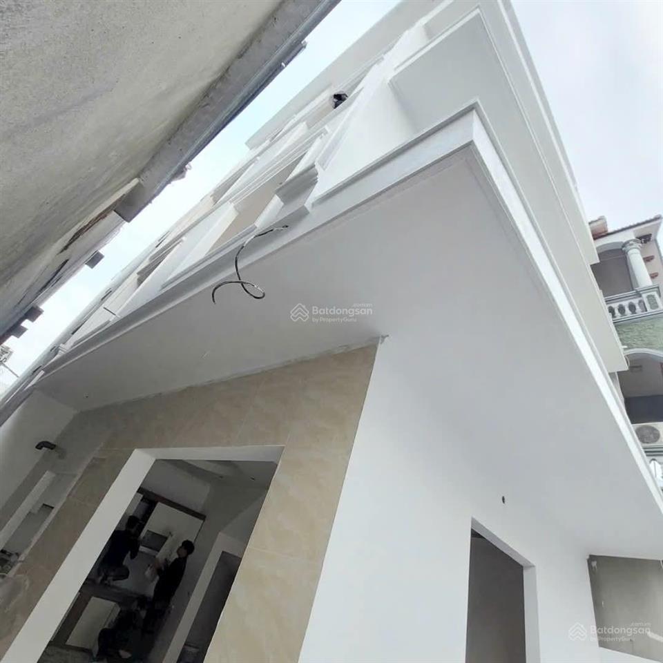 Bán nhà Yên ngưu, tam hiệp Hà Nội DT 39m 5T. Giá 5,5 tỷ