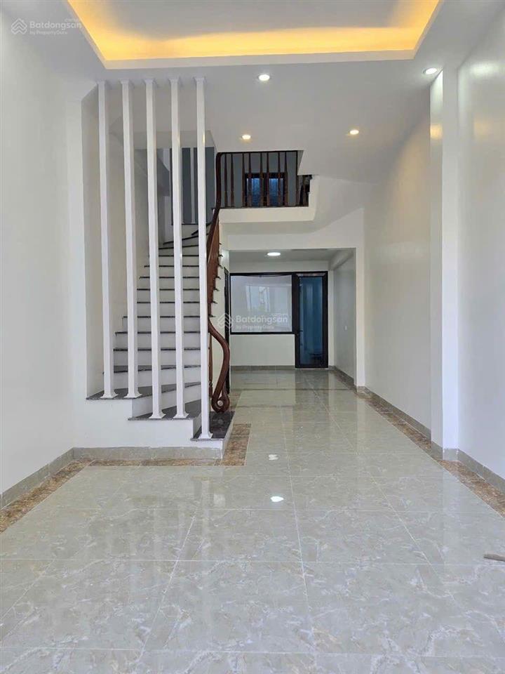 Bán nhà mới xây độc lập vĩnh quỳnh thanh trì 65m2 x 4 tầng, giá 5,9 tỷ rẻ khu vực