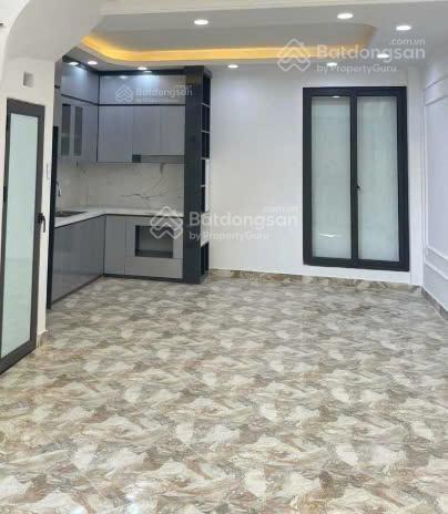 Cc bán nhà ngọc hồi . hn 43m2 x 5 tầng nhà 0972 253 *** nhà 4 mặt thoáng cách 20m ra ô tô tránh