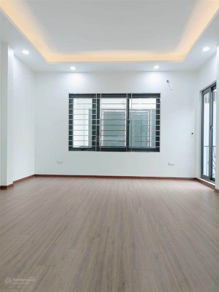 Bán nhà ngọc hồi, đại thanh, linh đàm, 45m2 x 5 tầng, hà nội.  0983 860 ***, cách 20m ngõ chính