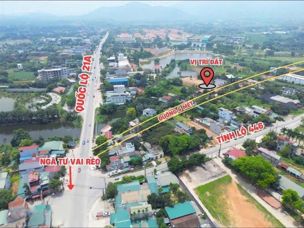 Chính chủ bán gấp đất hoà lạc ngay gần uỷ ban xã phú cát 335m2 mt 12m giá 15.5tr/m2,  0977 514 ***