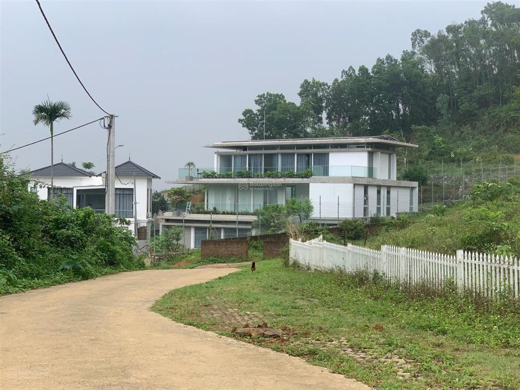 Bán đất nghỉ dưỡng và đầu tư phú mãn xã phú cát  hoà lạc 278,4m2, 14tr/m2 0977 514 ***
