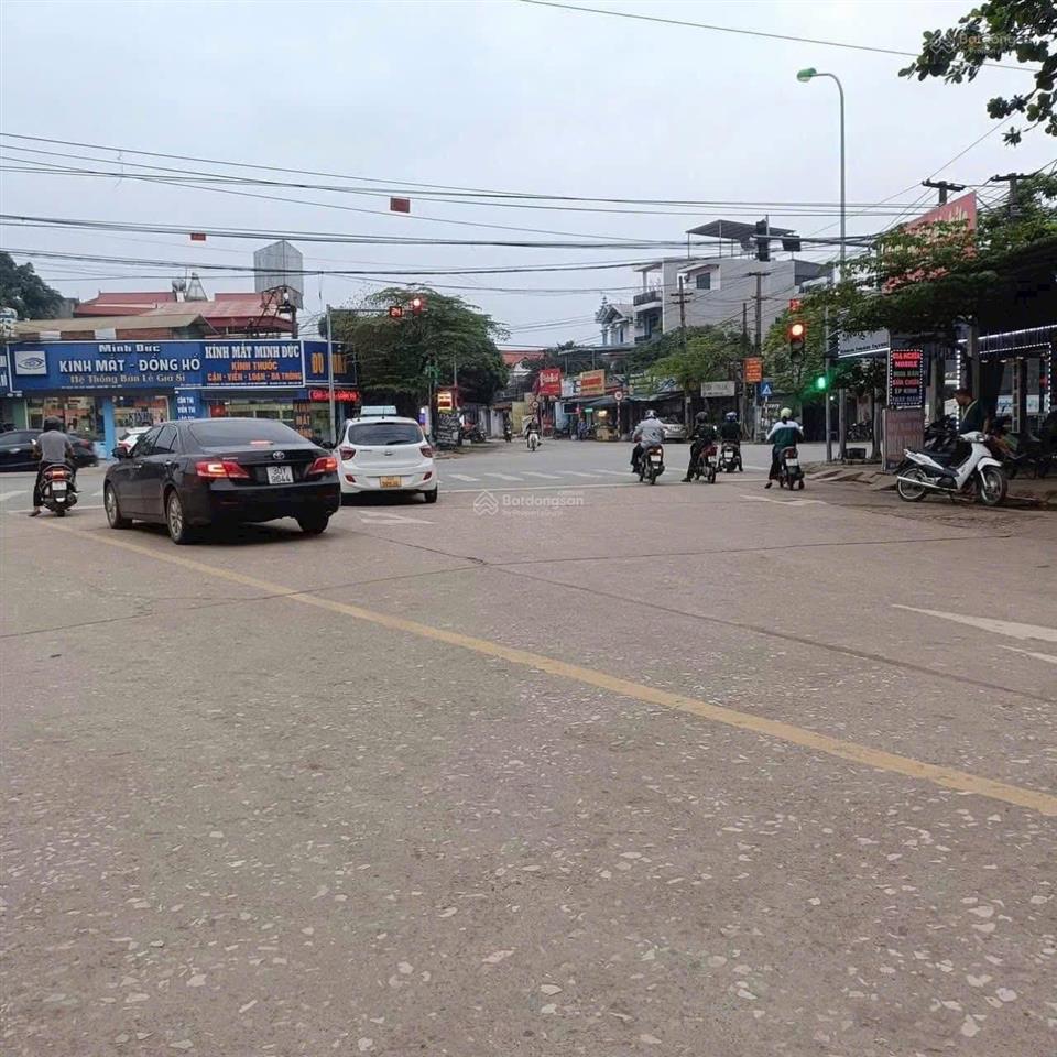 Bán gấp 100m2 full thổ cư mt 7m tại xã hoà lạc, cạnh cổ đông, sơn tây 0977 514 ***