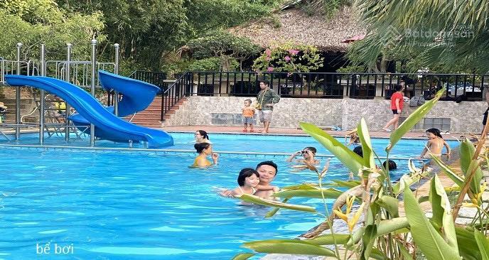 Bán đất cạnh khu đô thị hoà lạc premier sân golf đồng mô 100m2 0977 514 ***